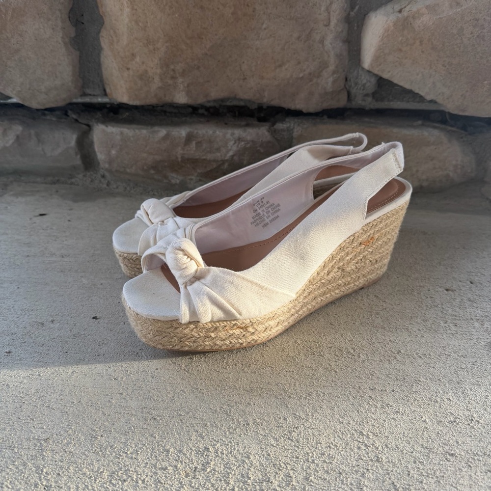 H&M || off white espadrille wedges